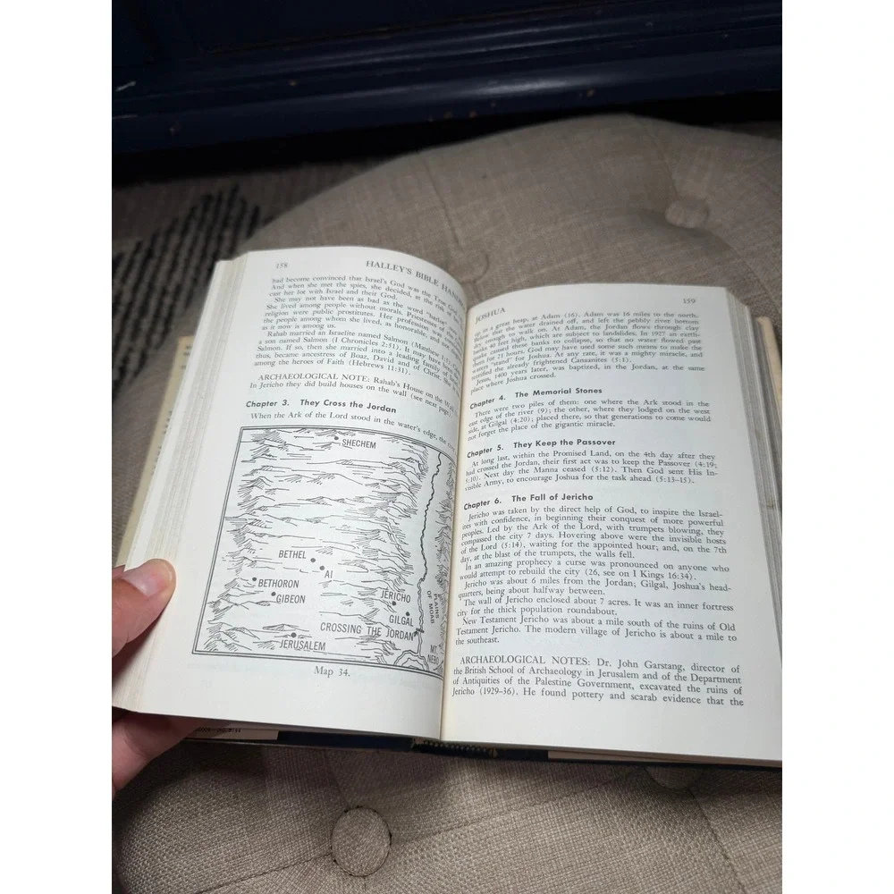 Halley's Bible Handbook New Revised Edition Zondervan Hardcover HC‎ w/DJ